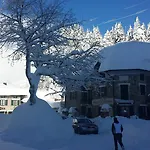 洛坎达波切托瑟赛拉旅馆 Andorno Micca