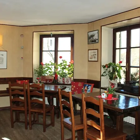 招待所 洛坎达波切托瑟赛拉旅馆 Andorno Micca